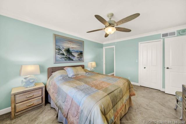Building Photo - 9490 S Ocean Dr