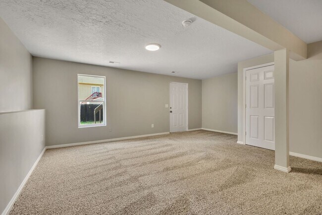 Building Photo - 2830 Keltic Ct