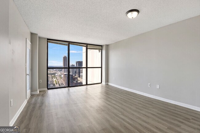 Building Photo - 1280 W Peachtree St NW