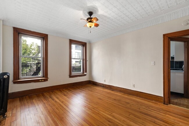 Building Photo - 477 Palisade Ave