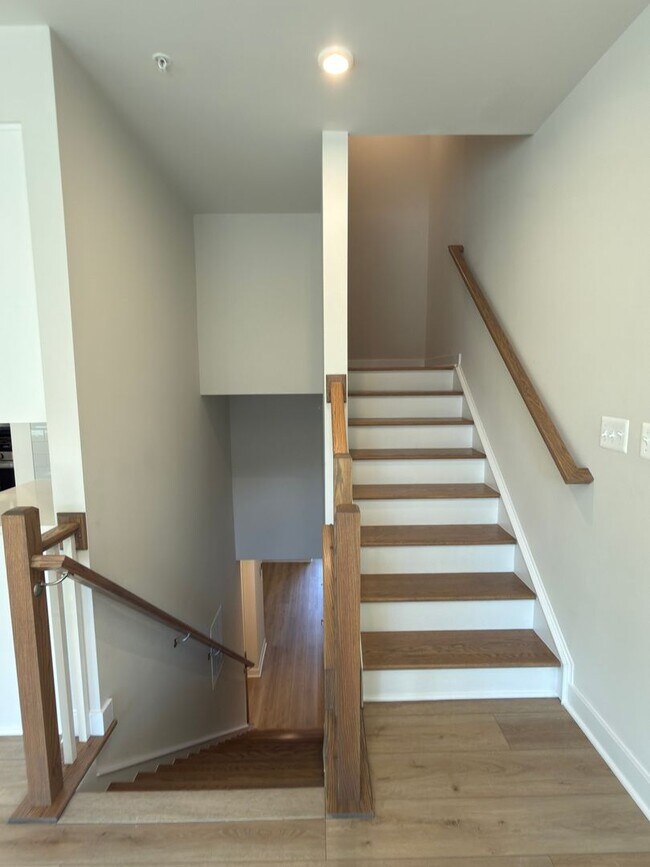 Building Photo - 14441 Albemarle Point Pl