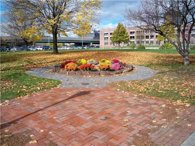 Building Photo - 63 Marshall St