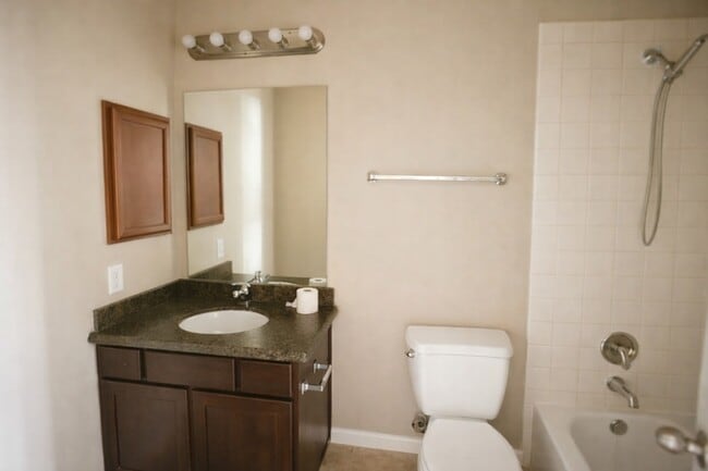 Building Photo - 9104 N Green River Dr
