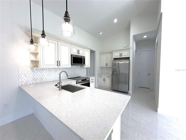 Building Photo - 1466 Dewitt St