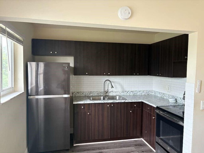 Primary Photo - 5971 NW 17th Pl