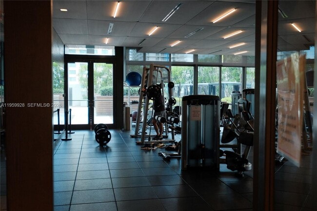 Building Photo - 1080 Brickell Ave