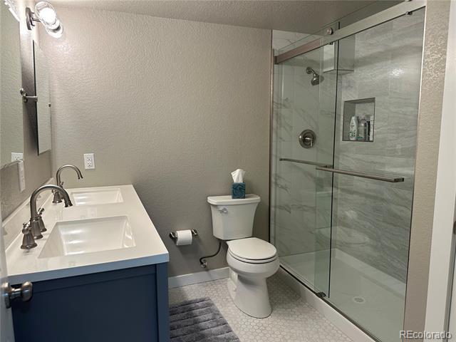 Building Photo - 14781 Clay St