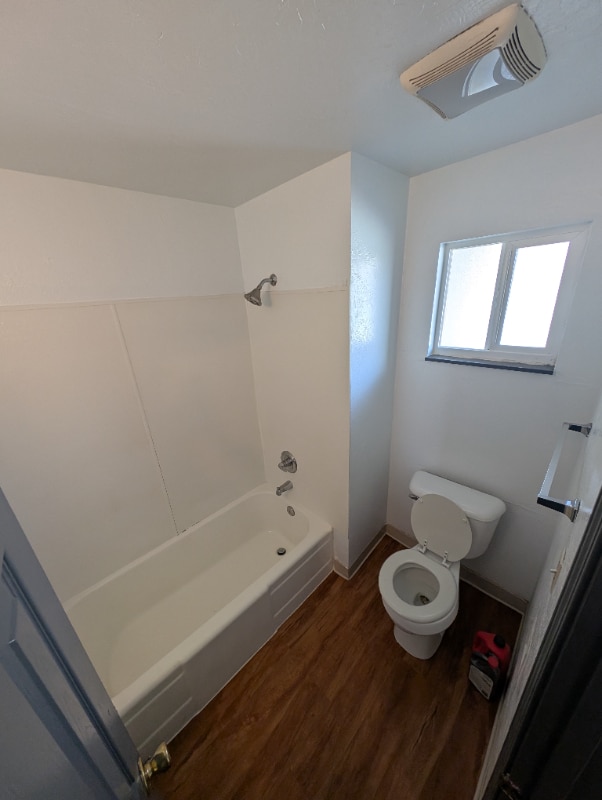 Building Photo - 202 W Sacramento Ave