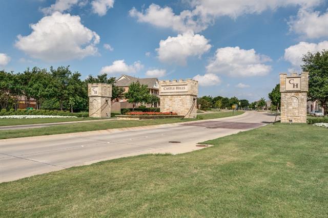 Building Photo - 412 S Hampton Ct