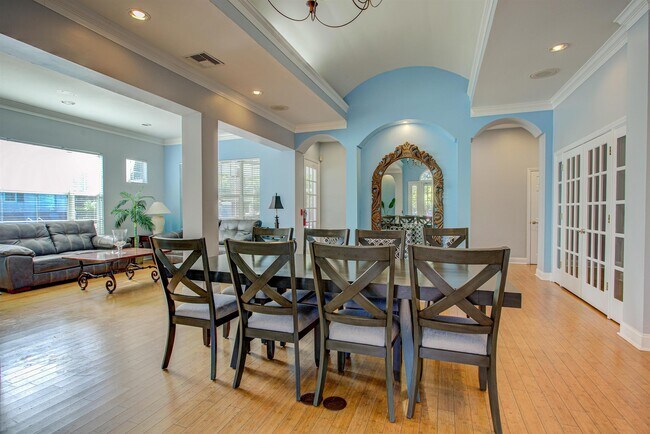 Building Photo - 15205 Harbour Vista Cir