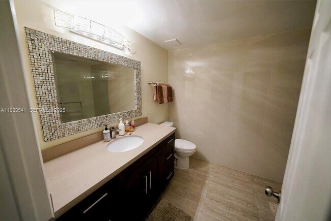 Building Photo - 171 SW 96th Ave