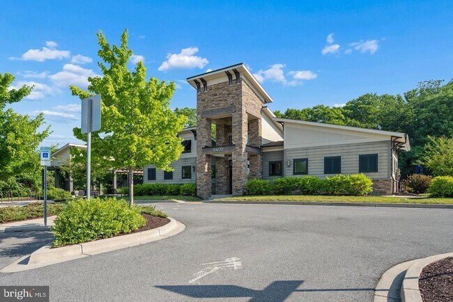 Building Photo - 8463 Randell Rdg Rd