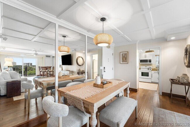 Building Photo - 4505 S Ocean Blvd
