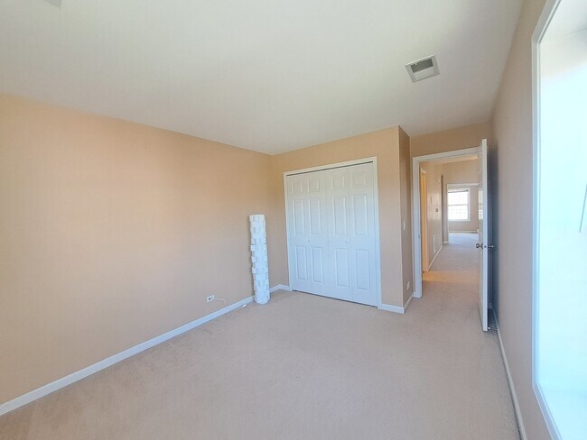 Building Photo - 2940 Heatherwood Dr