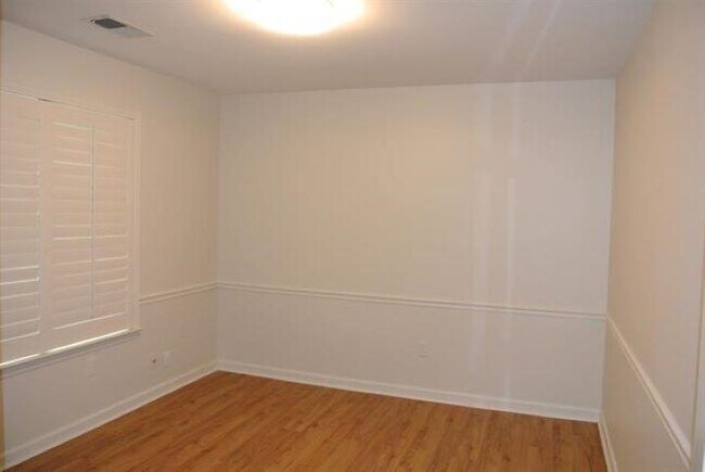 Building Photo - 3753 Oakmoor Ct