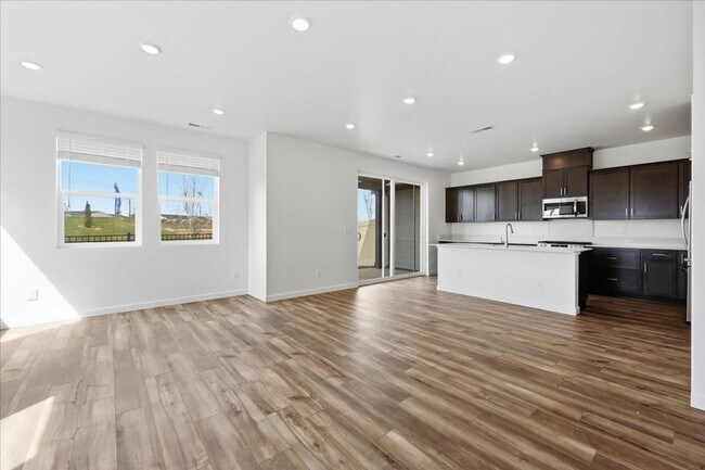 Building Photo - Brand New 3 Bed 3 Bath Townhome