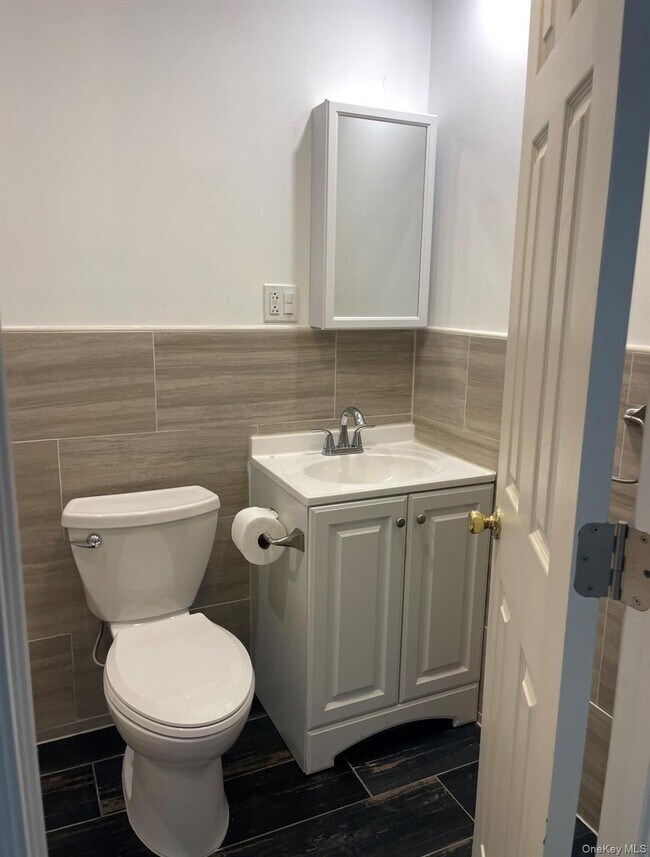 Building Photo - 79A Muncy Ave