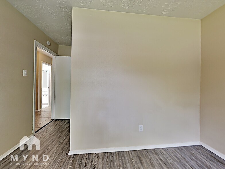 Building Photo - 4435 Algernon Dr