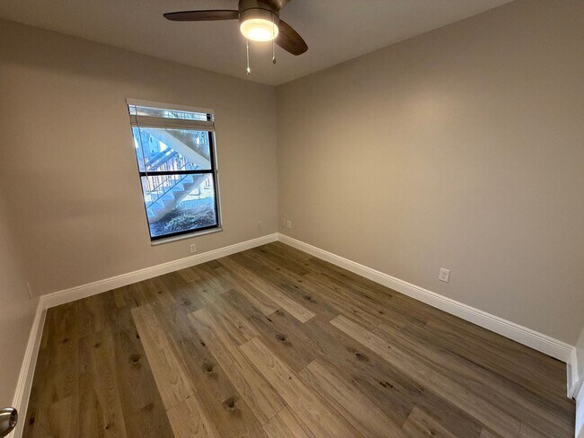 Building Photo - ANNUAL RENTAL - 2 BED / 2 BATH CONDO AT MYSTIC GARDENS