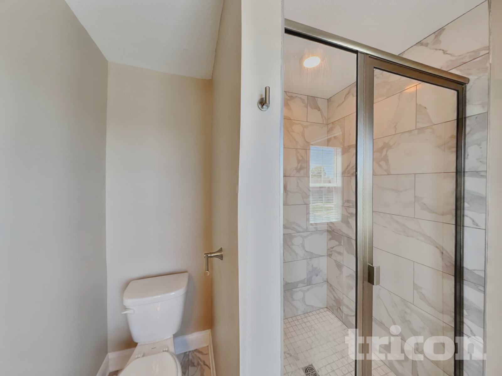 Building Photo - 633 Battery Ct