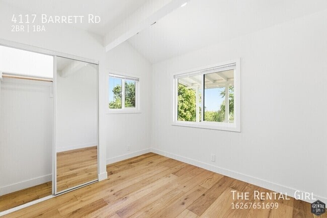 Building Photo - 4117 Barrett Rd