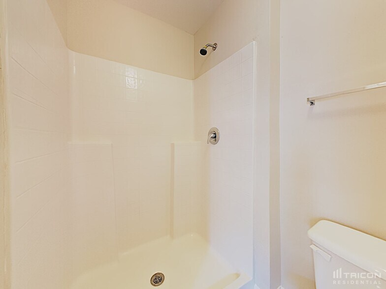 Building Photo - 3556 Alec Dr