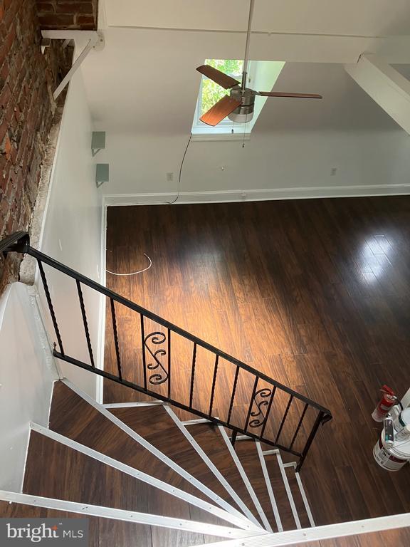 Building Photo - 1127 S 48th St