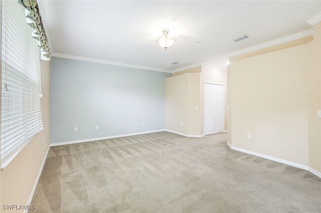 Building Photo - 10240 Cobble Notch Loop