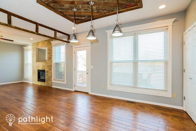 Building Photo - 510 N Poplar Street, Gardner, KS, 66030