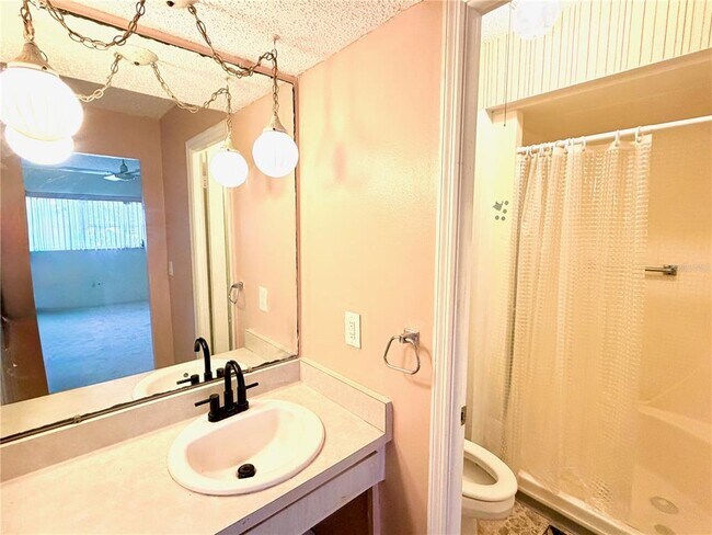 Building Photo - 2965 Flint Dr N