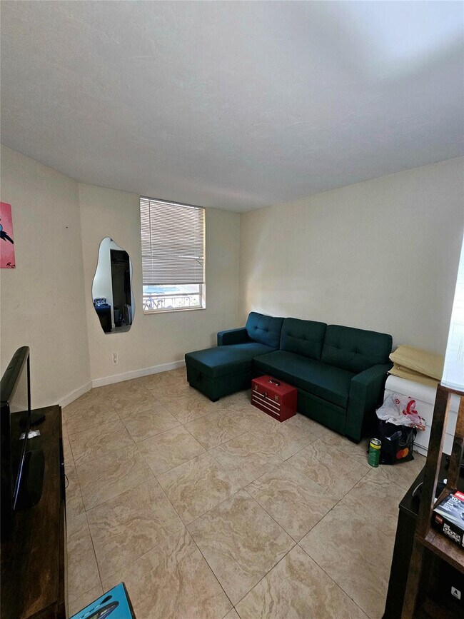 Building Photo - 8294 NW 24th St