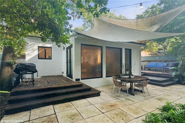 Building Photo - 3794 Irvington Ave