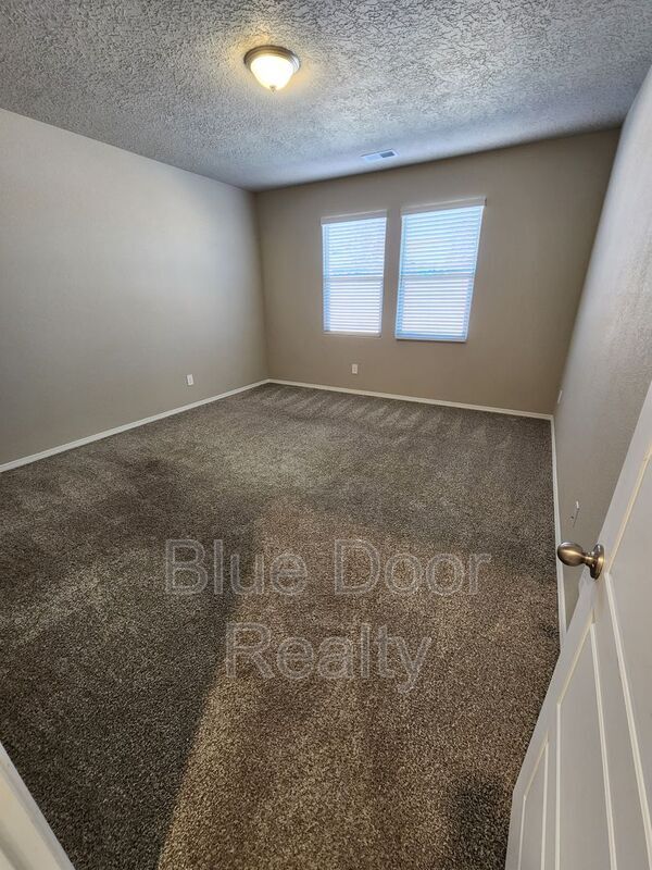 Building Photo - 10637 Aspiration Ln SW