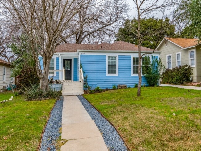 Building Photo - 525 Abiso Ave