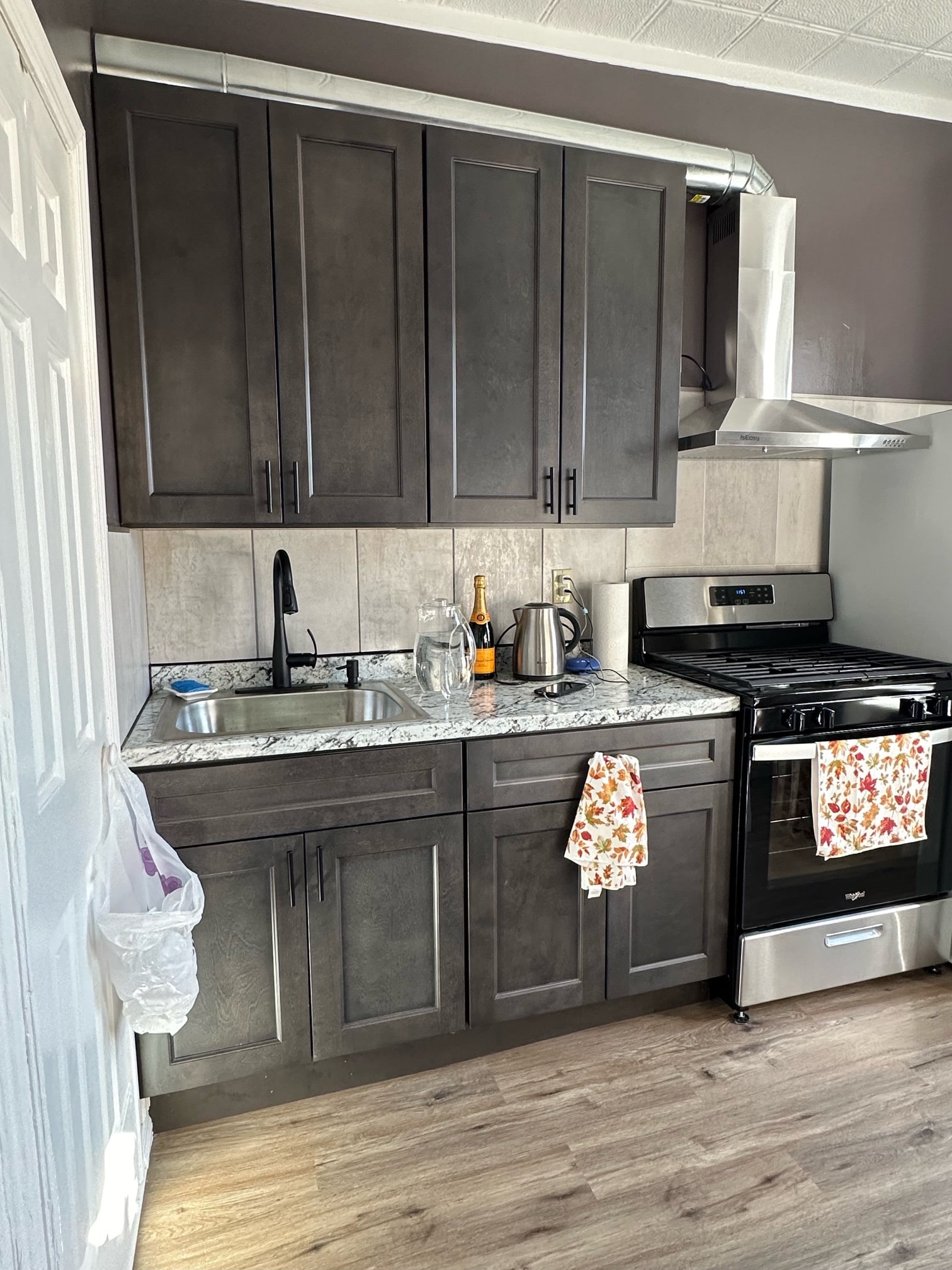 Building Photo - 326 50th St