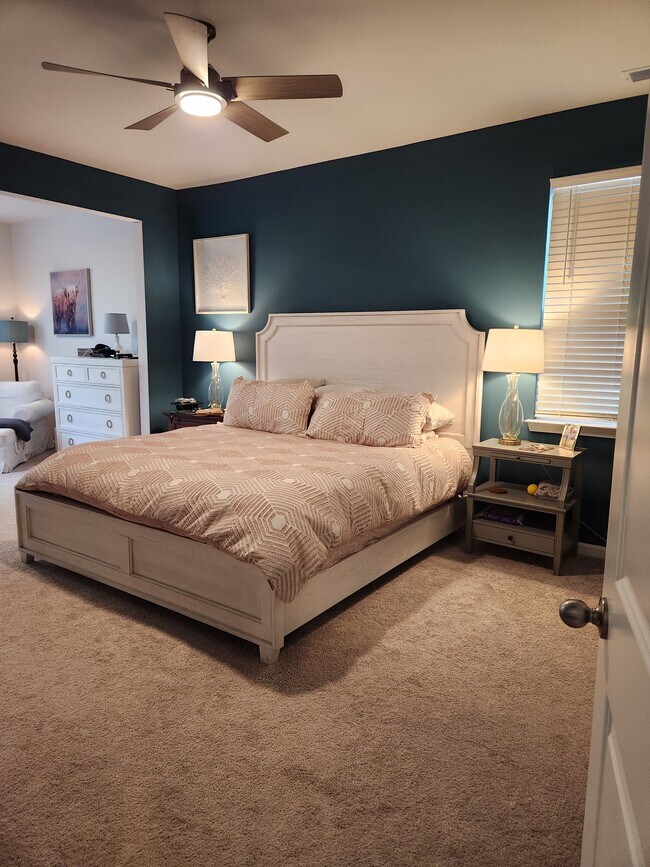 Building Photo - 752 Flowering Br Ave