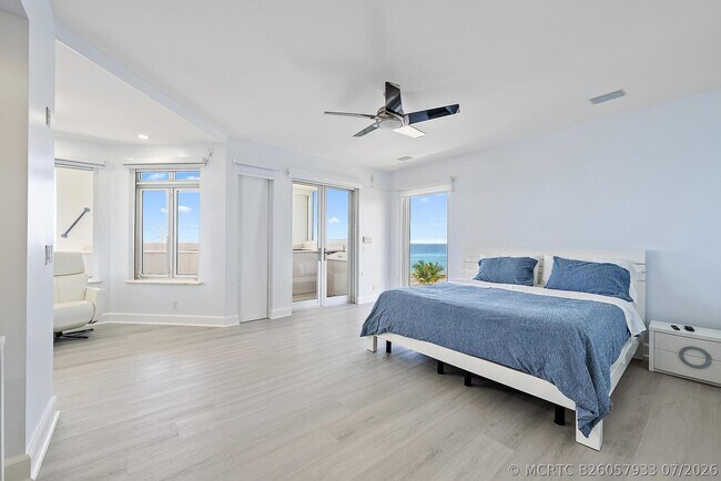 Building Photo - 2070 N Ocean Blvd