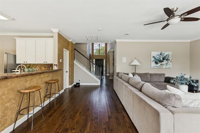 Building Photo - 5800 Palomino Dr