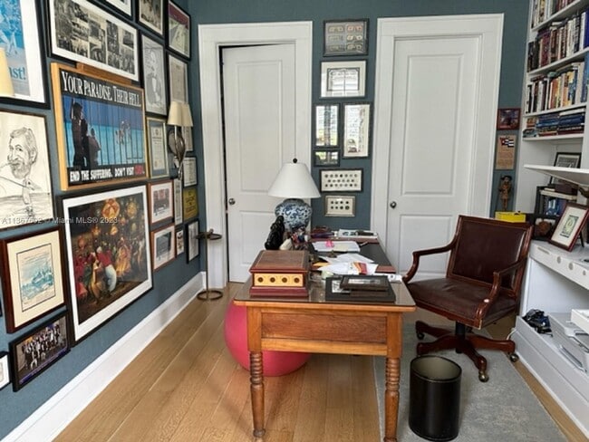 Building Photo - 645 Almeria Ave