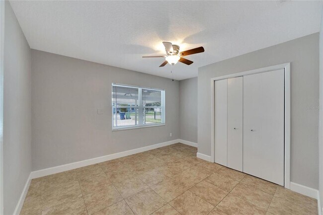 Building Photo - 3418 W Union St