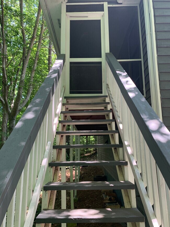 Building Photo - 5239 Ferry Creek Ln
