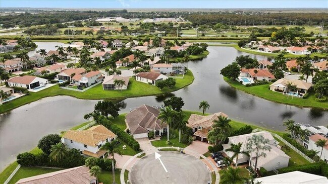 Building Photo - 10792 Queen Palm Ct