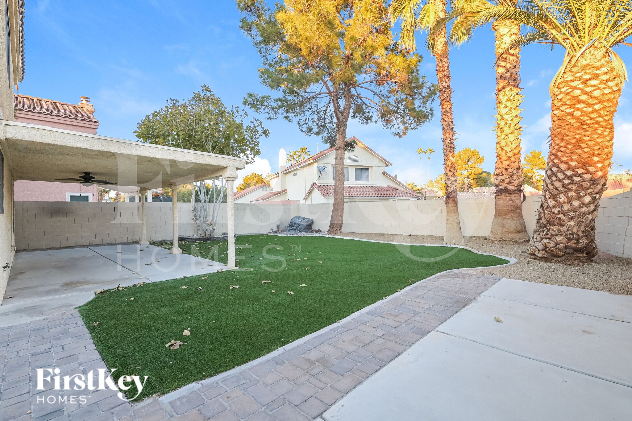 Building Photo - 2017 Waverly Cir