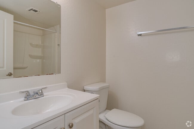 1BR, 1BA - 680SF - Glendale West