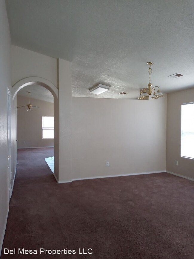 Building Photo - 3 br, 2 bath House - 7615 Kentwood NW