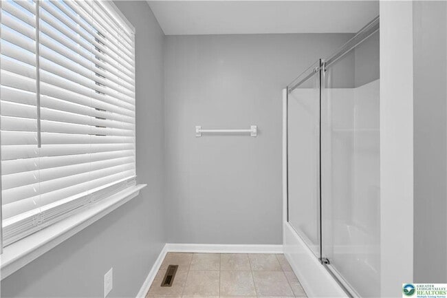 Building Photo - 4487 Cottonwood Dr