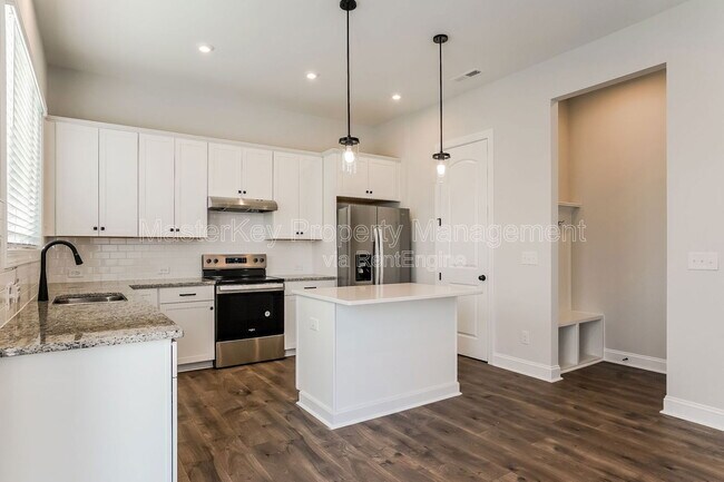 Building Photo - 360 Murray Grey Ln