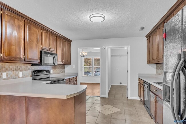 Building Photo - 212 Warfe Ct