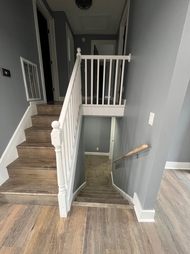 Building Photo - 4235 Straight Arrow Rd