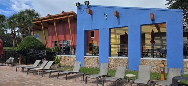 Building Photo - 3930 SW 57th Terrace